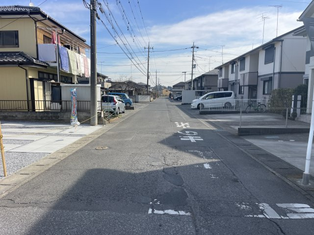 グラファーレ小山市犬塚３期　新築一戸建ての前面道路含む現地写真|前面道路含む現地写真です