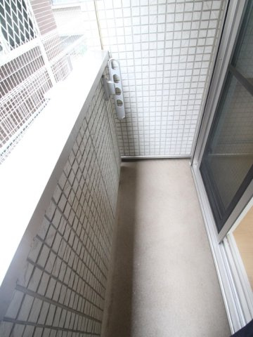 ファミールひばりのバルコニー