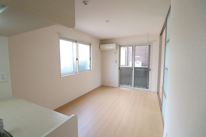 ファミールひばりの居間・リビング