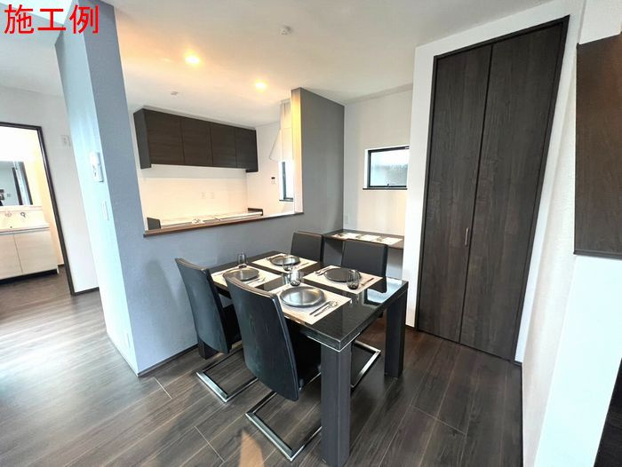 秦野市渋沢　新築戸建ての居間・リビング|ゆったり過ごせるリビングです