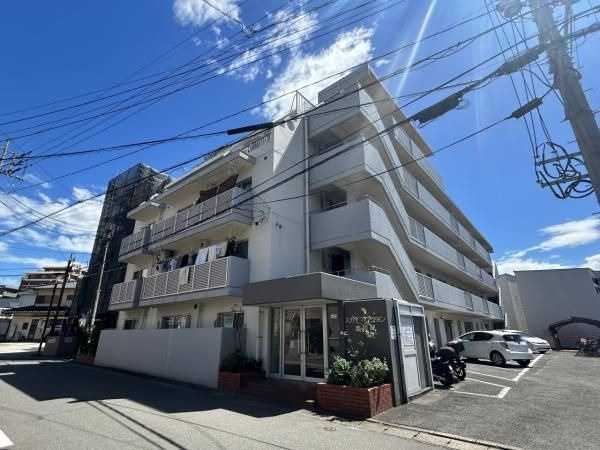 【外観】 | スカイマンション南福岡 | 南福岡駅まで徒歩9分で博多へのアクセス便利です。ペットOKなのでお探しの方におススメです