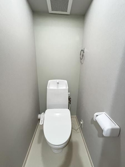 【トイレ】 | スカイマンション南福岡 | いつも綺麗に清潔に！ウォッシュレット付きトイレです