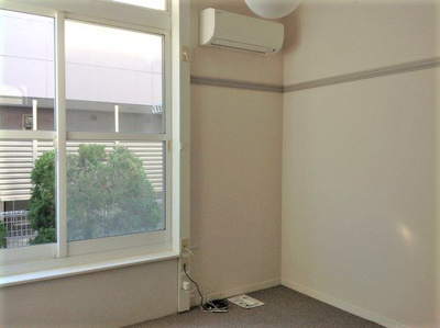 【居間・リビング】 | レオパレス豊府 | 設備・仕様は号室により異なる為、現状を優先致します。