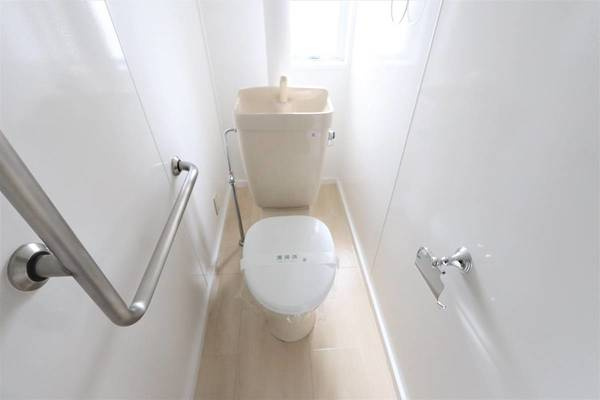 【トイレ】 | ビレッジハウス小浜2号棟 | ビレッジハウスの同一物件・同一タイプの間取りの写真です