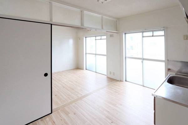 【居間・リビング】 | ビレッジハウス城島2号棟 | ビレッジハウスの同一物件・同一タイプの間取りの写真です