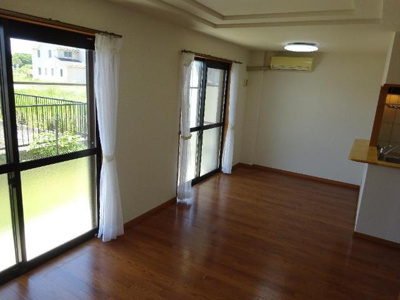 【居間・リビング】 | ボヌール・エスパースⅠ | リビング