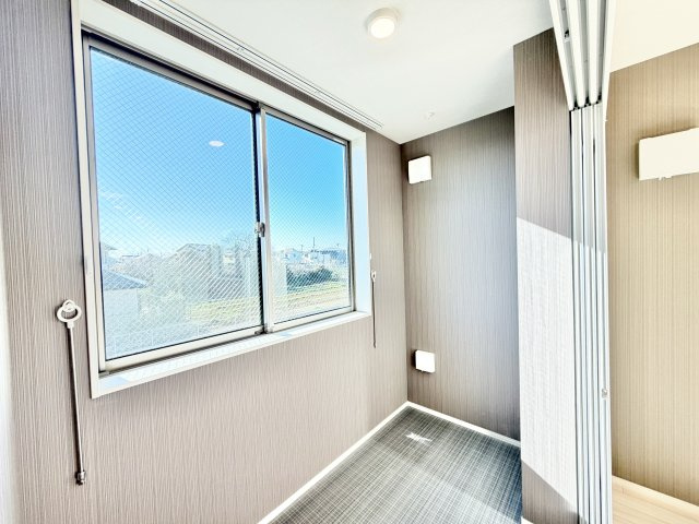 ラプスのバルコニー|お洗濯にも便利なバルコニー付き