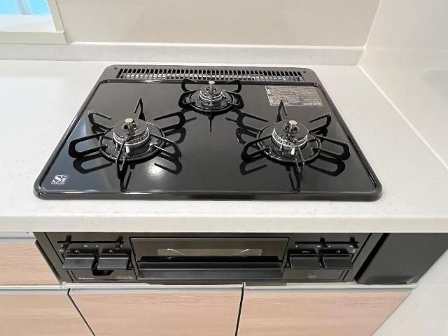 Orange villa 堀溝のキッチン|ガスコンロ