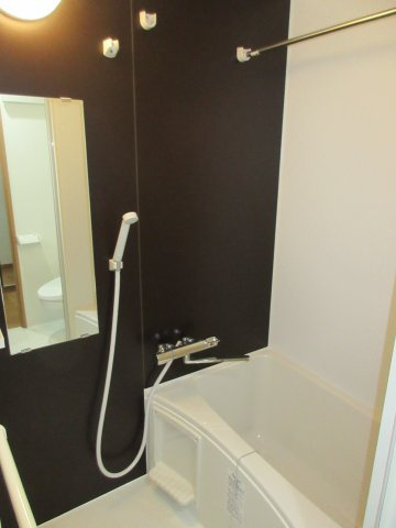 ユリカロゼAZ墨田イーストの浴室