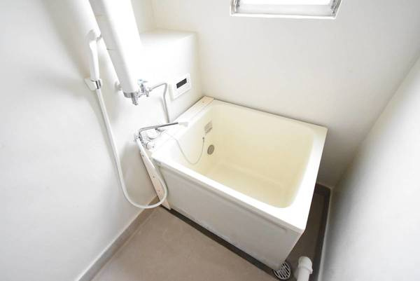 ビレッジハウス大泉1号棟の浴室|ビレッジハウスの同一物件・同一タイプの間取りの写真です