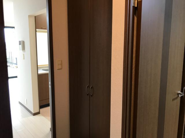 アールヴェイラBの収納|クローゼット