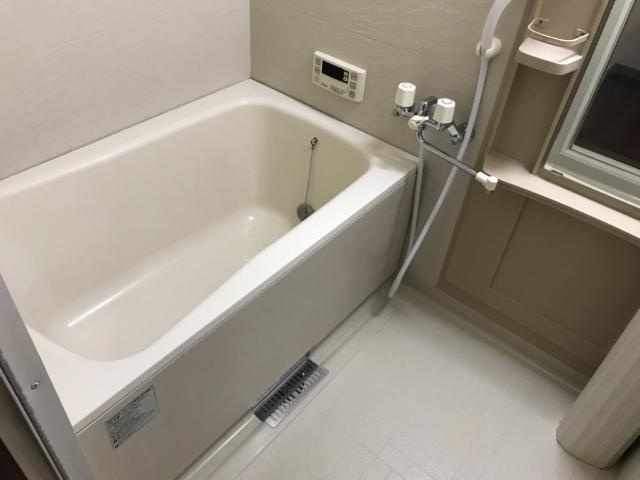 アールヴェイラBの浴室|バス