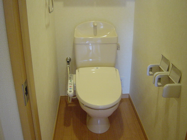 スクラム　Ｂのトイレ|シャワー付トイレ