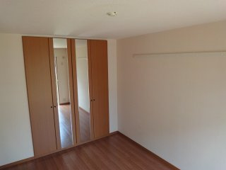 ティアラＢの内装|洋室