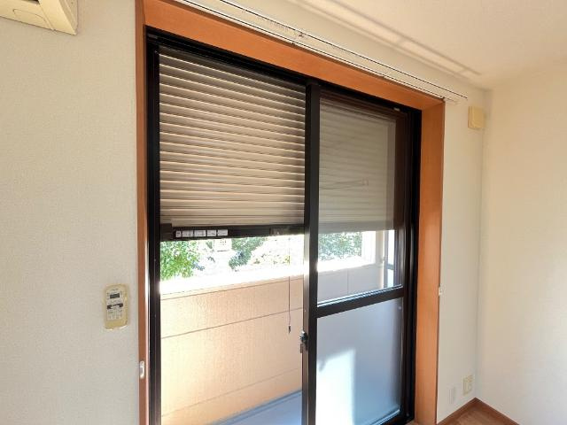 ハッピーオウルの内装|シャッター