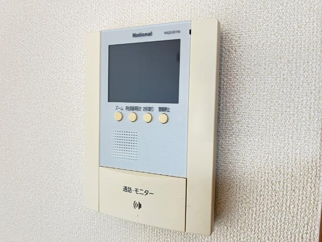 ハッピーオウルの内装|カメラ付インターホン