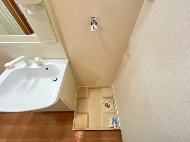 パルティールＫのその他|洗濯機置場