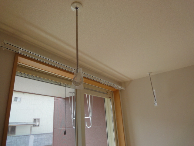 スクラムＣの内装|室内物干