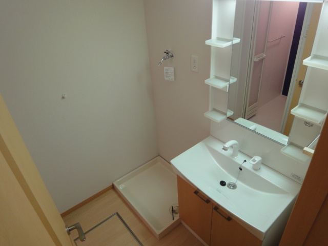 スクラムＣの洗面所|洗髪洗面化粧台