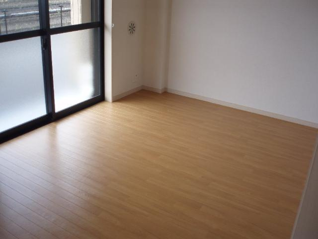 エバーエデンＣの居間・リビング|リビング