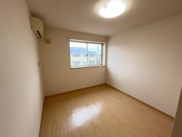 クレアＡの内装|洋室