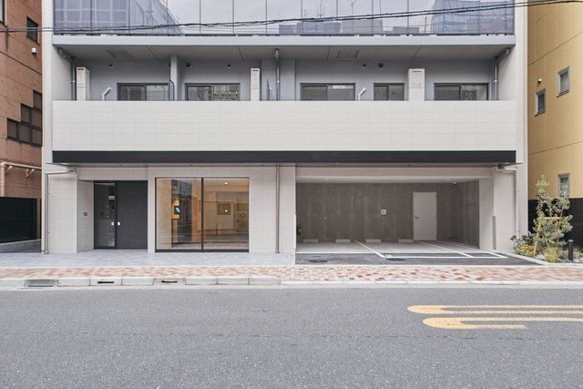 アーバネックス上野元浅草のエントランス