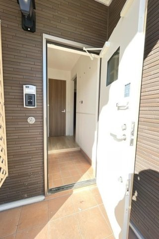 ヴィ　エスターテの玄関