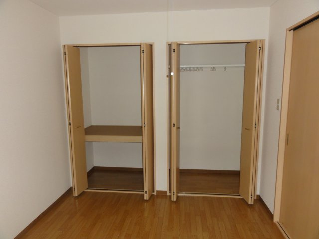 ラフォーレ1号館の洋室