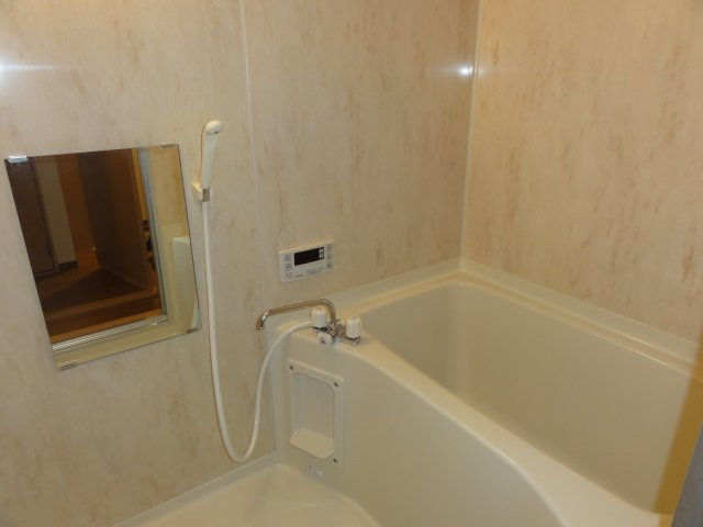 ラフォーレ1号館の浴室