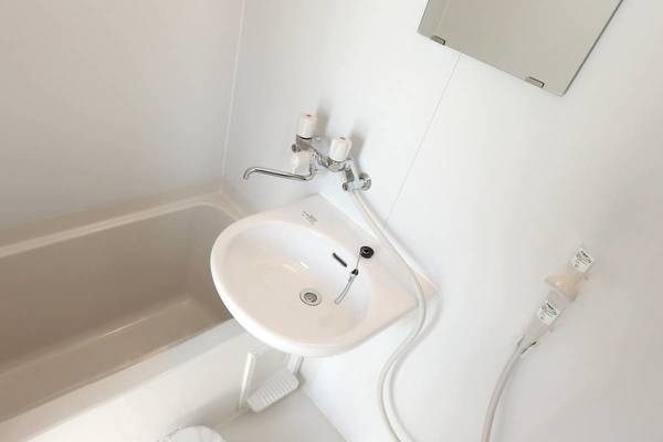 ビレッジハウス手稲4号棟の洗面所|モデルルームの写真です