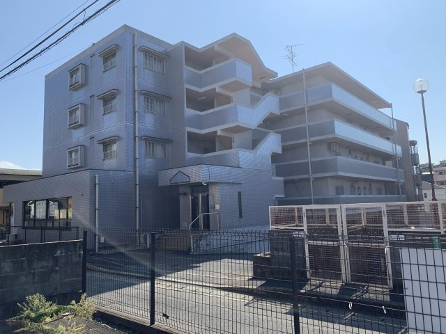 ルーチェ香住ヶ丘の外観