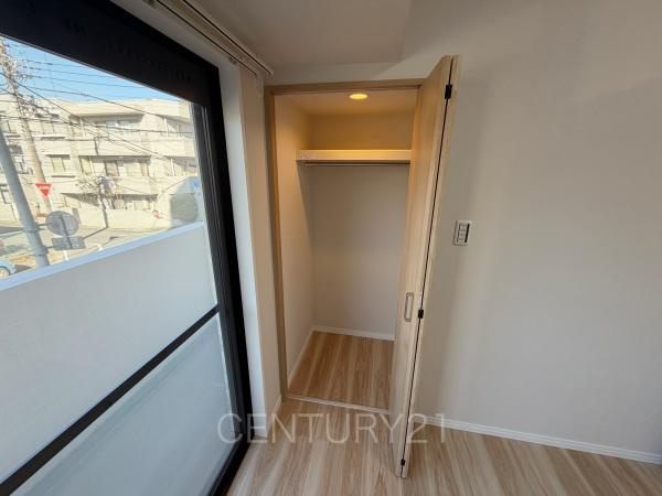 レクセル熊谷の収納|ハンガーパイプ付きクローゼットです。