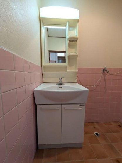 【独立洗面台】