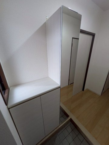 アレスト香椎の玄関