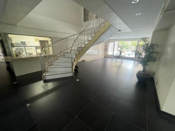 【エントランス】 | シャンボール天満