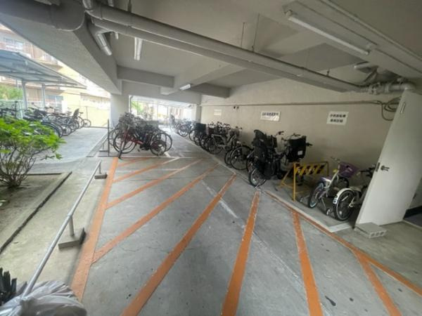 【駐車場】 | シャンボール天満