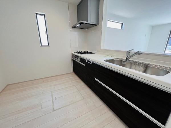 【キッチン】 | 写真は同社施工例です。