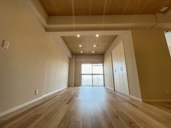 【居間・リビング】 | パークプラザ鶴見