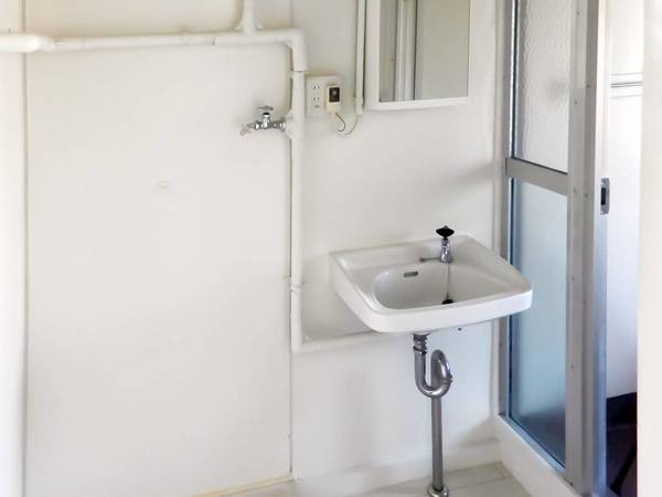 ビレッジハウス富山北1号棟の洗面所|ビレッジハウスの同一物件・同一タイプの間取りの写真です