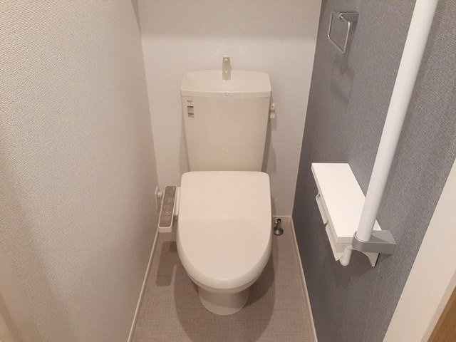 プラウド　横田Ⅱのトイレ|シンプルで使いやすいトイレです