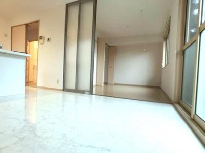 【居間・リビング】 | グレースセレノ小山 | 写真は入居前の過去のものです。