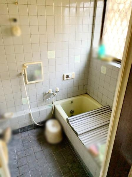 生駒市松美台　一戸建の浴室|■現地撮影写真■広々とした浴室です！