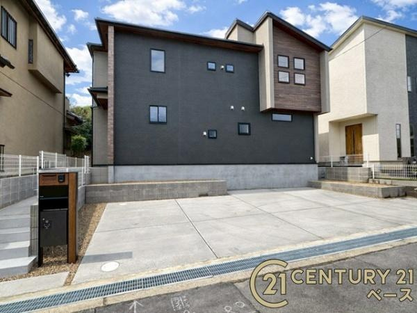 北葛城郡王寺町本町４丁目 ／新築一戸建の外観|■現地撮影写真■長期優良住宅認定物件！耐震等級３！耐震性能の優れた剛床工法で建てられた邸宅！お気軽にお問い合わせください！■