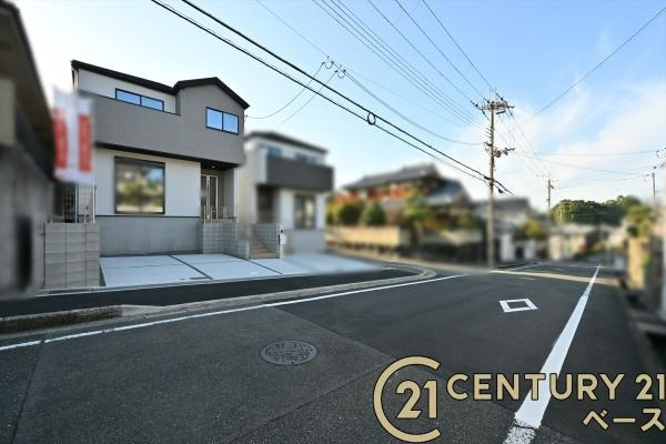 生駒市東生駒月見町 ２号棟 ／新築一戸建の前面道路含む現地写真|■現地撮影写真■お気軽にお問い合わせくださいませ！