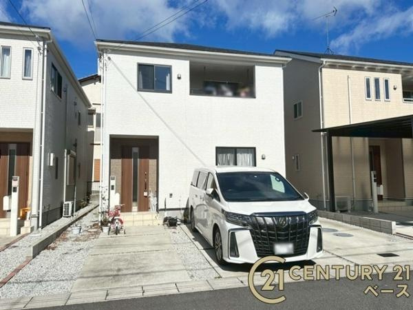 生駒郡平群町三里　一戸建