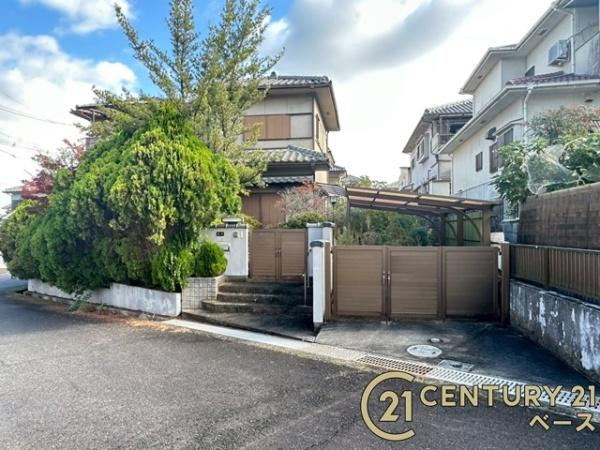 香芝市白鳳台２丁目　一戸建