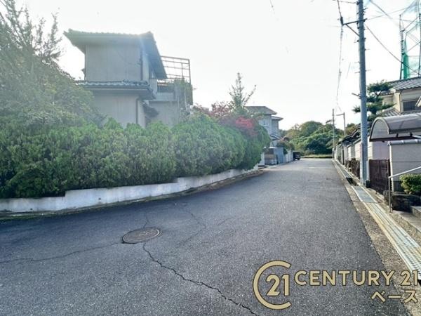 香芝市白鳳台２丁目　一戸建の前面道路含む現地写真|■現地撮影写真■