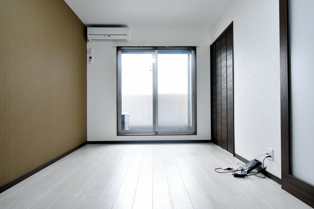 CROUD甲子園里中町の居間・リビング|９帖