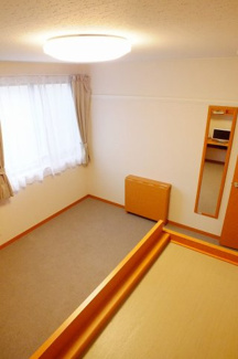 【寝室】 | レオパレスレミナール並木 | 2Ｆはじゅうたん