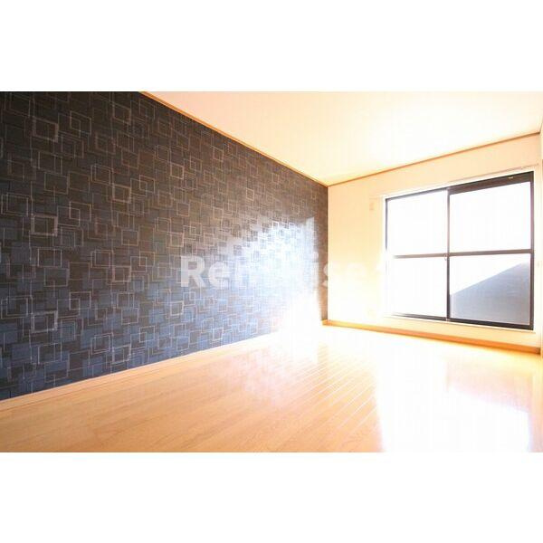 一宮市多加木３丁目のテラスの居間・リビング